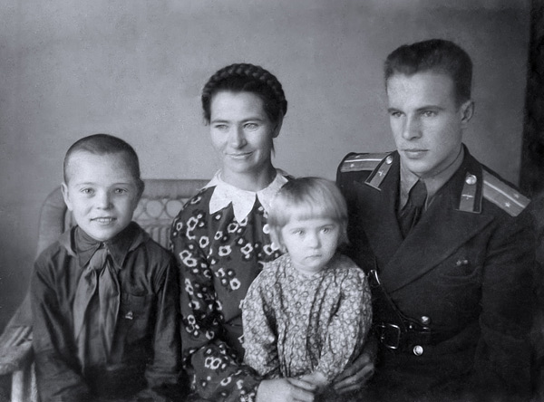 [ Helen's Family ]